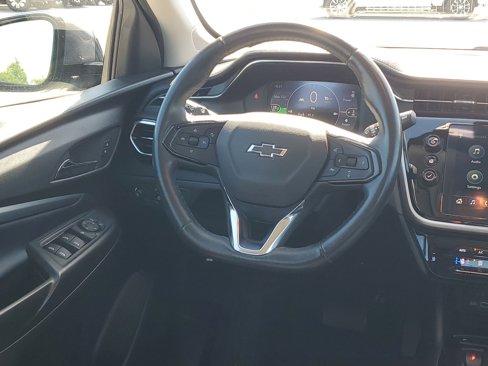 Used 2023 Chevrolet Bolt EUV LT w/ Convenience Package image 25