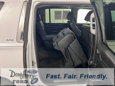 Used 2015 Chevrolet Suburban LTZ image 40