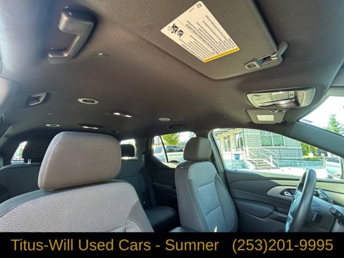 Used 2022 Chevrolet Traverse LT w/ LPO, Cargo Package image 27