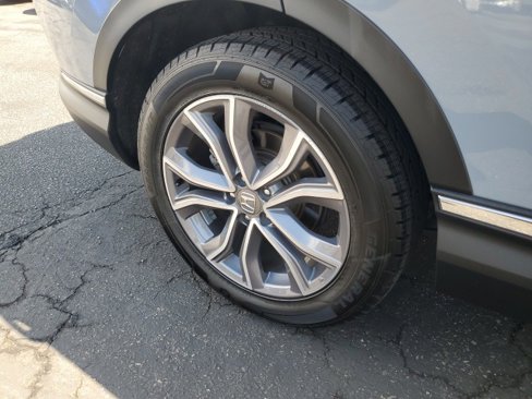 Used 2020 Honda CR-V Touring image 12