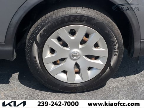 Used 2020 Nissan Rogue Sport S image 11