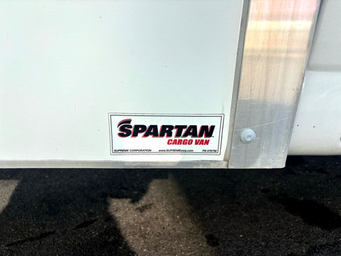 Used 2019 Chevrolet Express 3500 w/ Power Convenience Package image 15