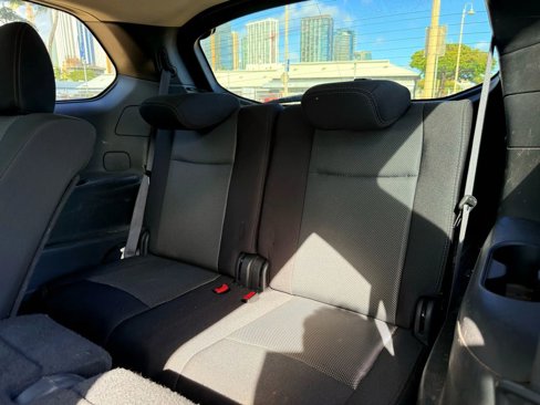 Used 2018 Nissan Pathfinder S image 13