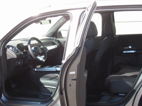 New 2026 Mercedes-Benz GLB 250 4MATIC image 13