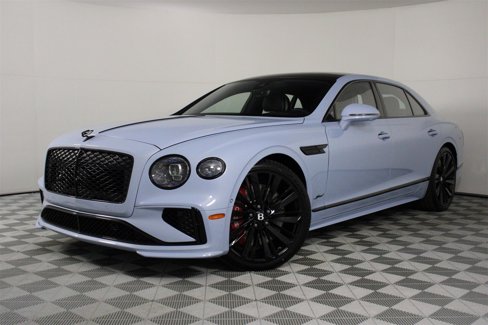 New 2025 Bentley Flying Spur Plug-In Hybrid image 12