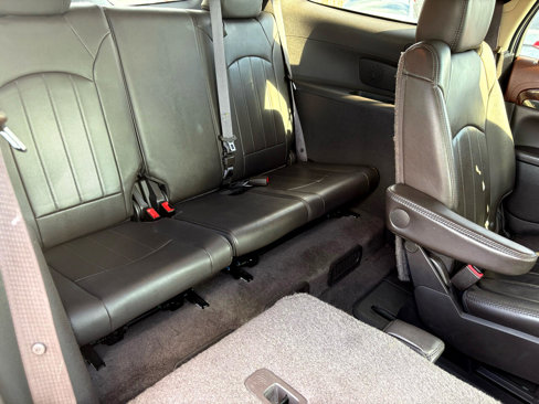 Used 2014 Buick Enclave Leather image 25