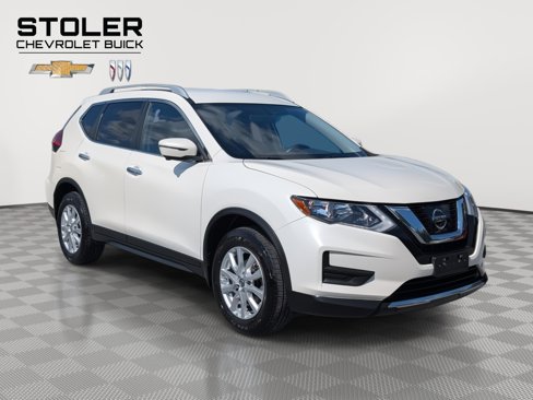Used 2017 Nissan Rogue SV w/ SV Premium Package image 7