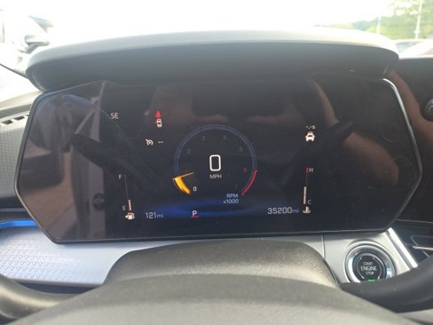 Used 2024 Chevrolet Trax LT image 15