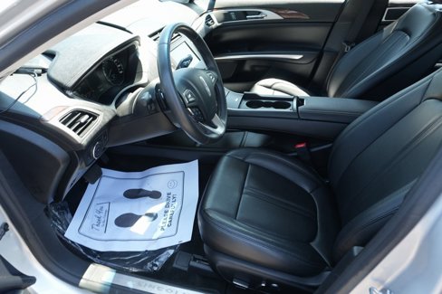Used 2016 Lincoln MKZ AWD image 13