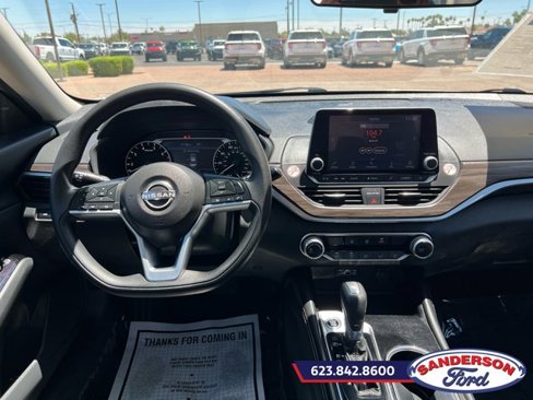Used 2023 Nissan Altima 2.5 SV image 10
