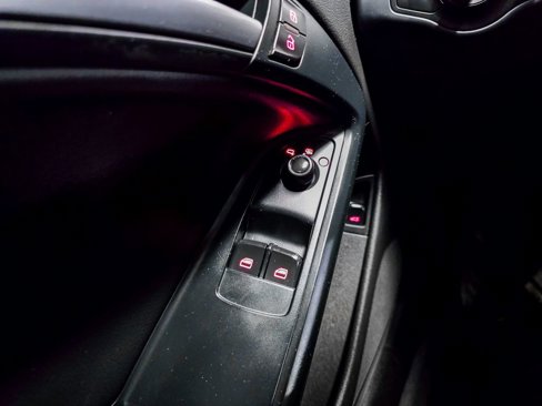 Used 2011 Audi A5 2.0T Premium Plus image 24