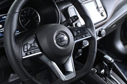 Used 2020 Nissan Kicks SR w/ SR Premium Package image 13