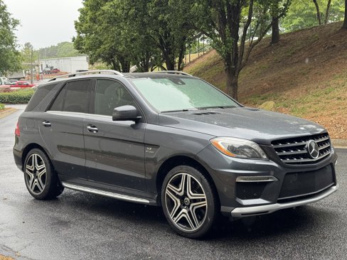 Used 2012 Mercedes-Benz ML 63 AMG 4MATIC image 8