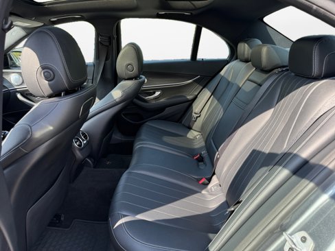 Used 2019 Mercedes-Benz E 300 image 15