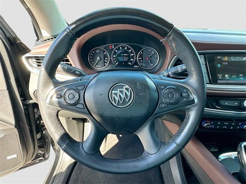 Used 2018 Buick Enclave Avenir image 11