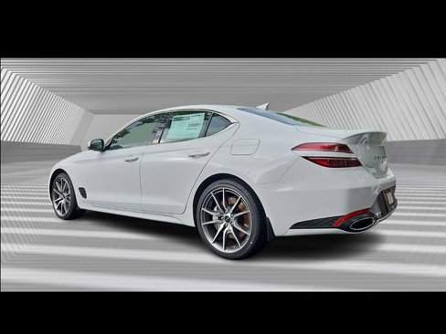 New 2026 Genesis G70 2.5T image 3
