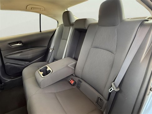 Used 2020 Toyota Corolla LE image 36