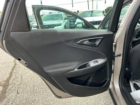 Used 2024 Chevrolet Malibu LT image 13