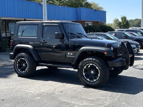 Used 2009 Jeep Wrangler X image 8