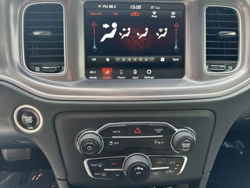 Used 2023 Dodge Charger SXT image 28