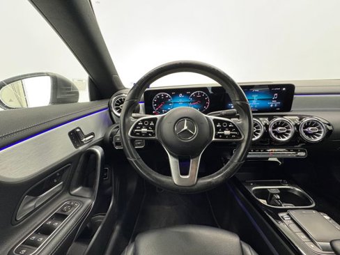Used 2021 Mercedes-Benz CLA 250 image 22
