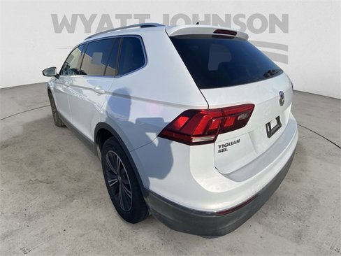 Used 2018 Volkswagen Tiguan SEL image 7