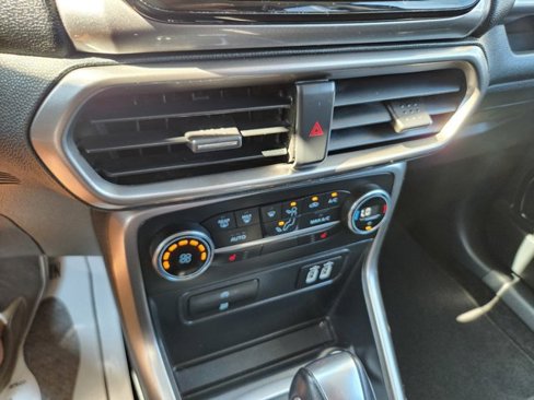 Used 2021 Ford EcoSport SE w/ SE Convenience Package image 13