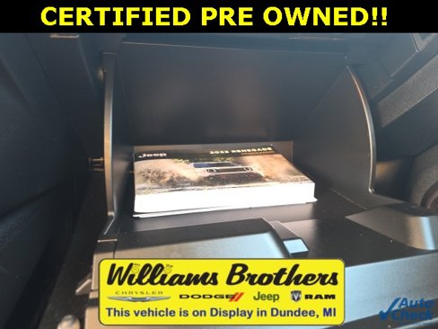 Certified 2022 Jeep Renegade Latitude w/ Convenience Group image 23