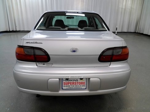 Used 2001 Chevrolet Malibu V6 image 5