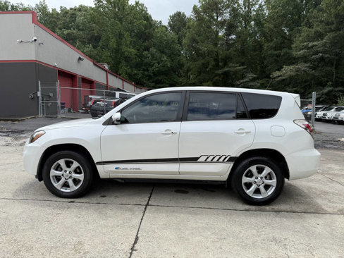 Used 2014 Toyota RAV4 EV image 7