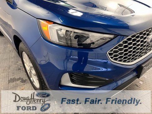 Used 2024 Ford Edge SEL image 8