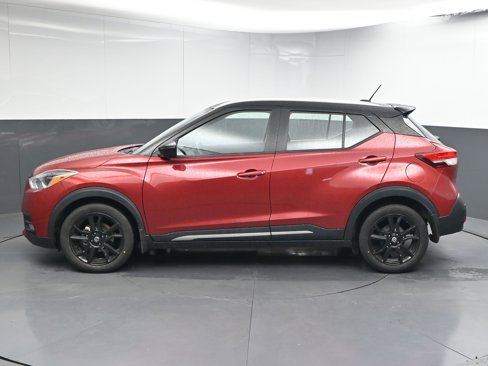 Used 2020 Nissan Kicks SR image 5