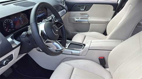 Certified 2025 Mercedes-Benz GLB 250 4MATIC image 26