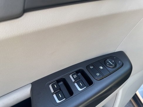 Used 2018 Kia Sportage LX w/ LX Popular Package image 18