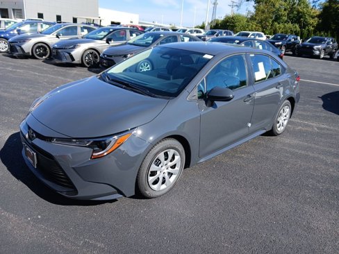 New 2026 Toyota Corolla LE image 2