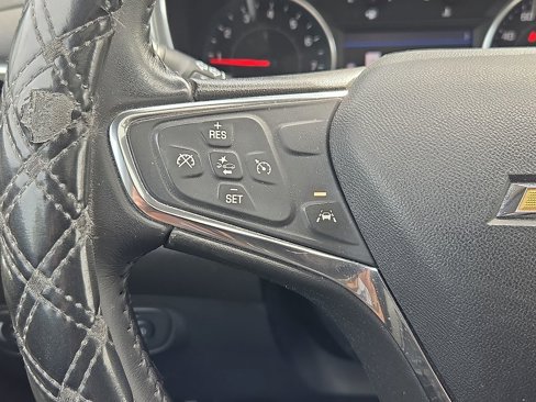 Used 2020 Chevrolet Equinox LT w/ Midnight Edition image 27