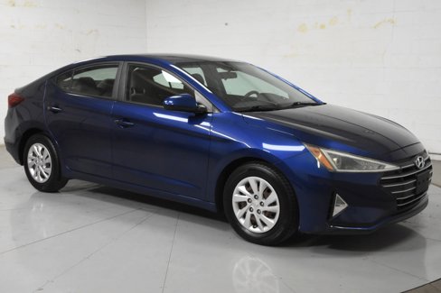 Used 2019 Hyundai Elantra SE image 1