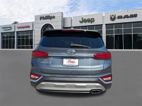 Used 2019 Hyundai Santa Fe SEL image 4