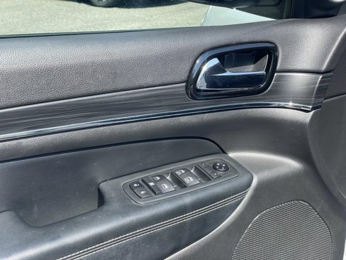 Used 2021 Jeep Grand Cherokee Limited w/ Quick Order Package 28K 80th image 11