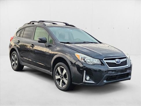 Used 2017 Subaru Crosstrek 2.0i Premium w/ Special Edition image 3