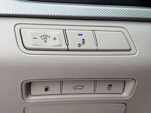 Used 2019 Hyundai Sonata SEL image 18