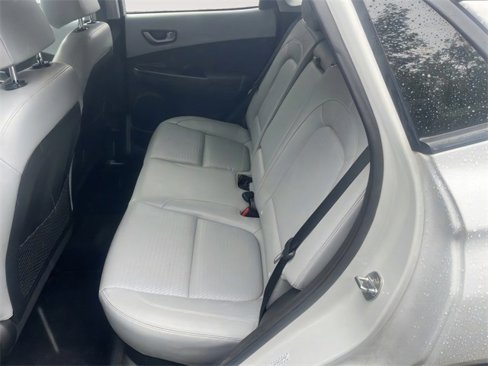 Used 2020 Hyundai Kona Limited image 13