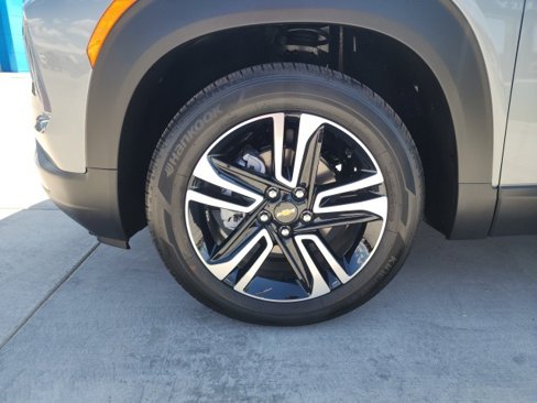 Used 2025 Chevrolet TrailBlazer LT w/ Convenience Package image 15
