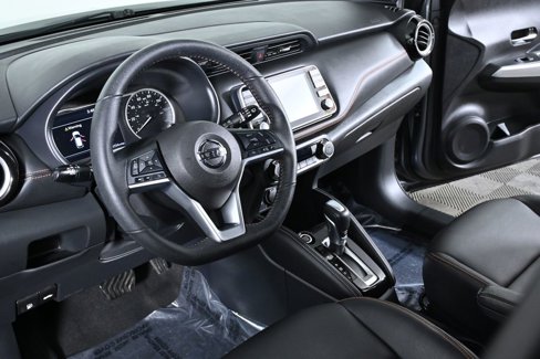 Used 2020 Nissan Kicks SR w/ SR Premium Package image 12