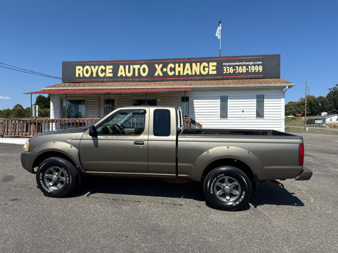 Used 2002 Nissan Frontier XE image 4