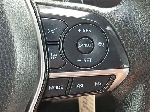 Used 2023 Toyota Camry LE image 21