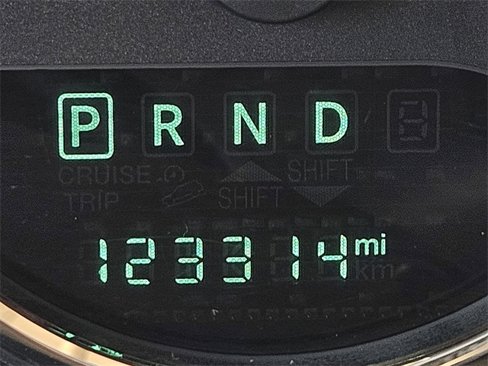 Used 2016 Jeep Wrangler Unlimited Sahara w/ Connectivity Group image 25