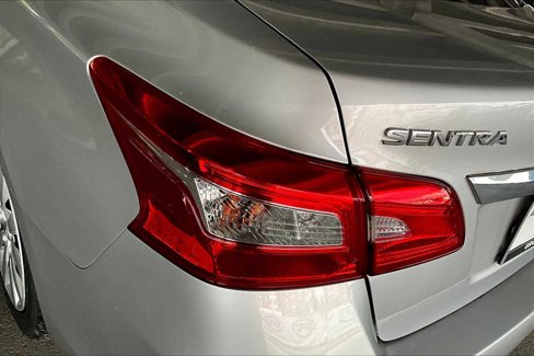 Used 2017 Nissan Sentra SV image 26
