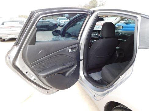 Used 2015 Dodge Dart SXT image 19