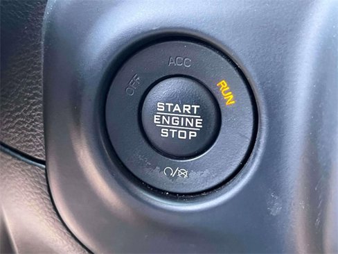 Used 2023 Jeep Wrangler Unlimited image 34